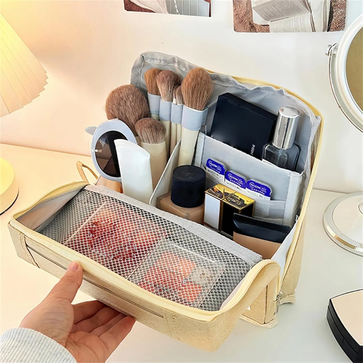 Doresty Makeup Bag, Standing Makeup Bag, Portable Large Capacity, Stand Up Make Up Bag with Mirror, Waterproof Oxford Cloth Cosmetic Organizer with Compartments, for Women & Girls (Tibetan blue)
