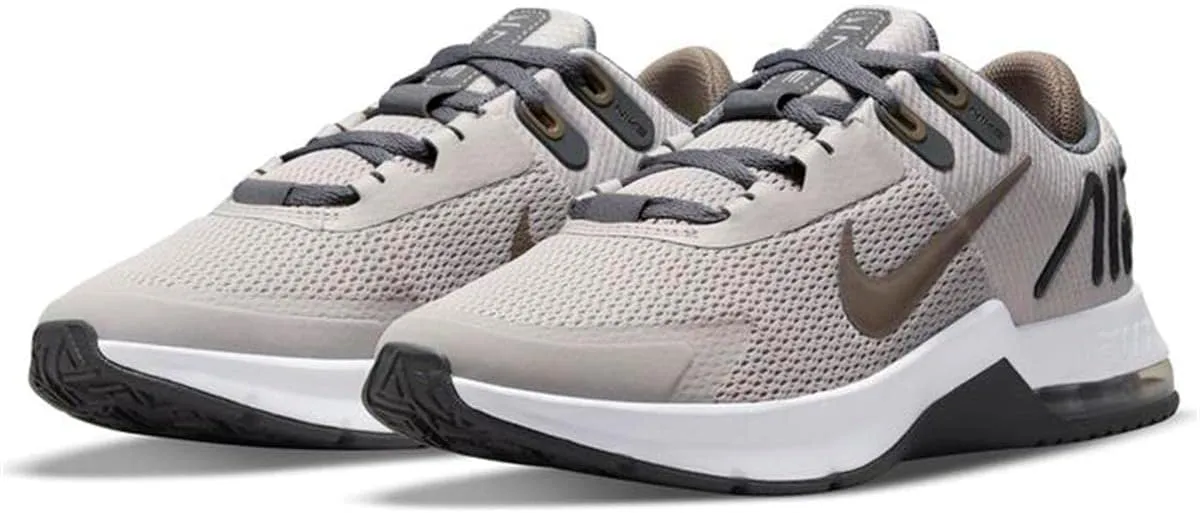 Nike Men's Sports Athletics Track Shoe