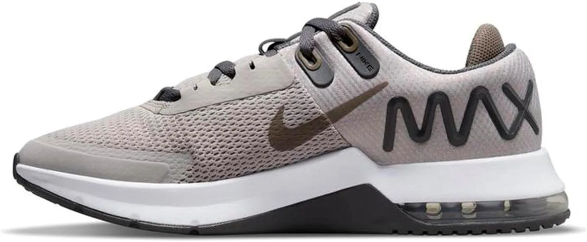 Nike Men's Sports Athletics Track Shoe