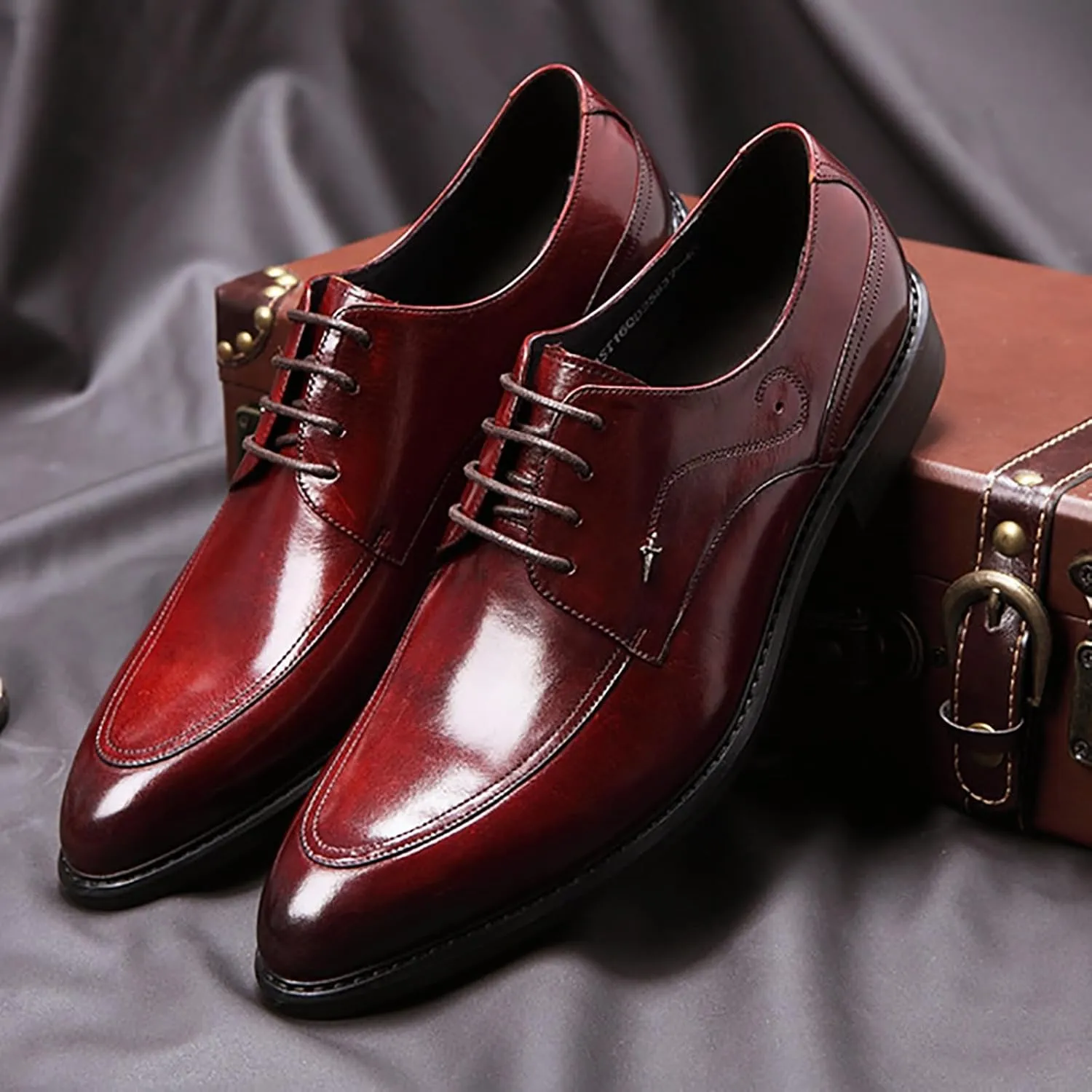 Premium Men's Dress Shoes for Business Weddings Breathable Oxfords with Leather Upper and Non-Slip Sole